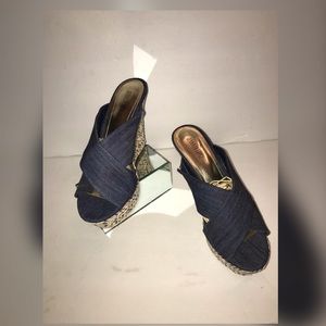 Denim wedge! 4 1/2 in. height